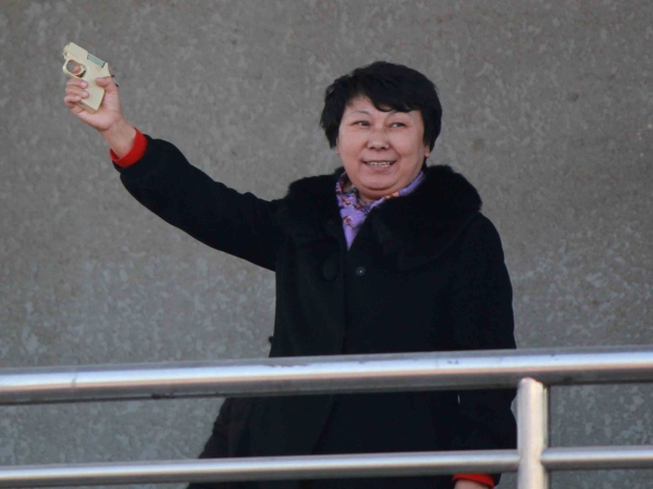 新葡京官网举行学生阳光体育冬季长跑起跑仪式
