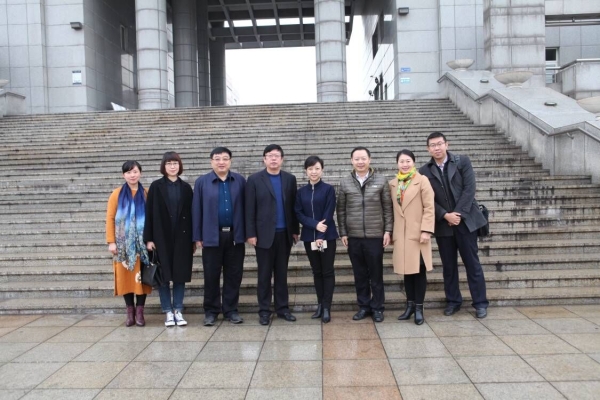 中央电视台著名主持人彭坤参加新葡京官网传媒文化节